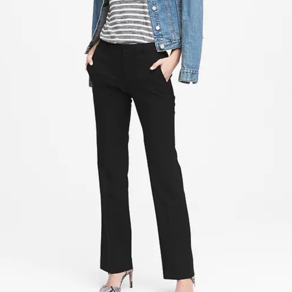 Banana Republic Pants - Banana Republic × Dress Pants in Navy (NWOT)